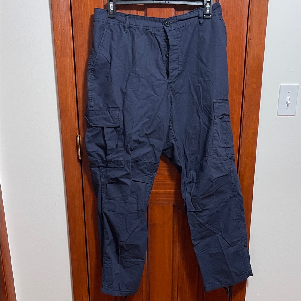 Men's Navy Cargo Pants